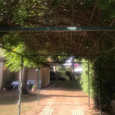 Apartment L12 Con Giardino Privato